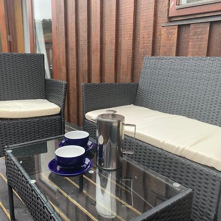 Burgess Self Catering Lerwick Apartment Ngoại thất bức ảnh